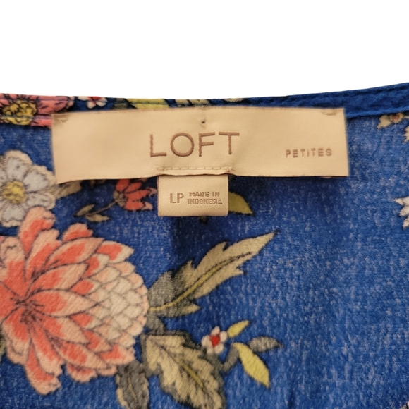 LOFT Top - Picture 3 of 3